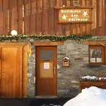 Les Edelweiss Semesterbostad
