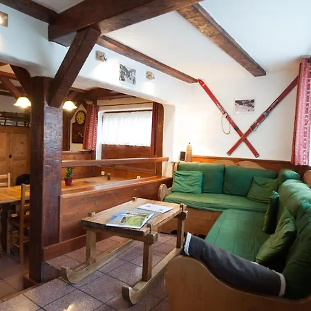 Les Edelweiss Holiday home *